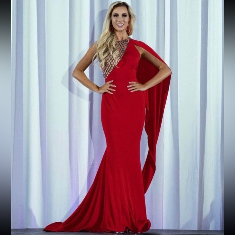 Elegant Red Evening Gown